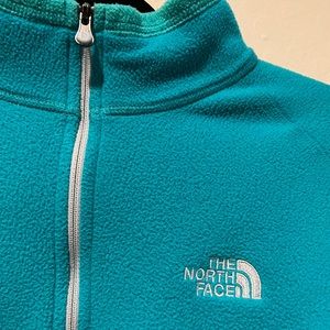 North Face Quarter Zip Fleece Sweater/Pullover - M
